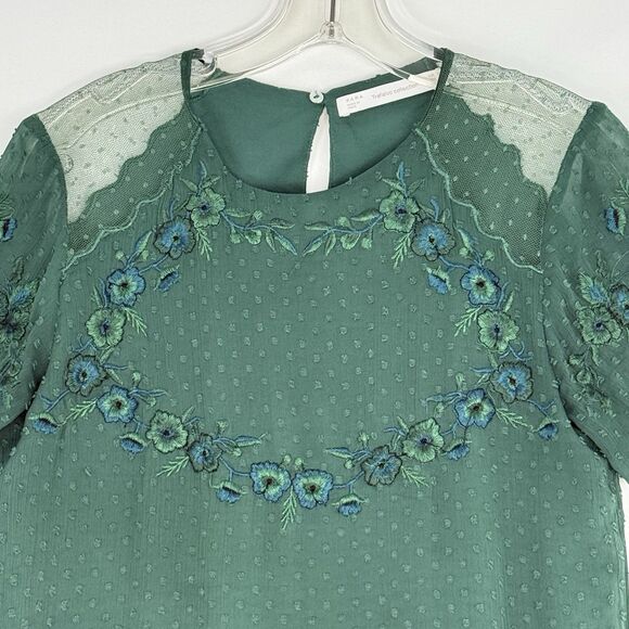 Zara Trafaluc Blouse Small Green Embroidered Ruffle Peplum Top Short Sleeves - Picture 5 of 16